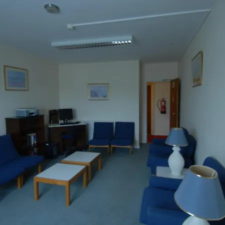 Hotel Oaklands Saint Saviour