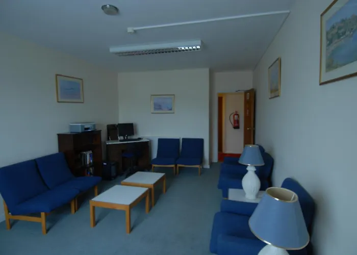 Hotel Oaklands Saint Saviour